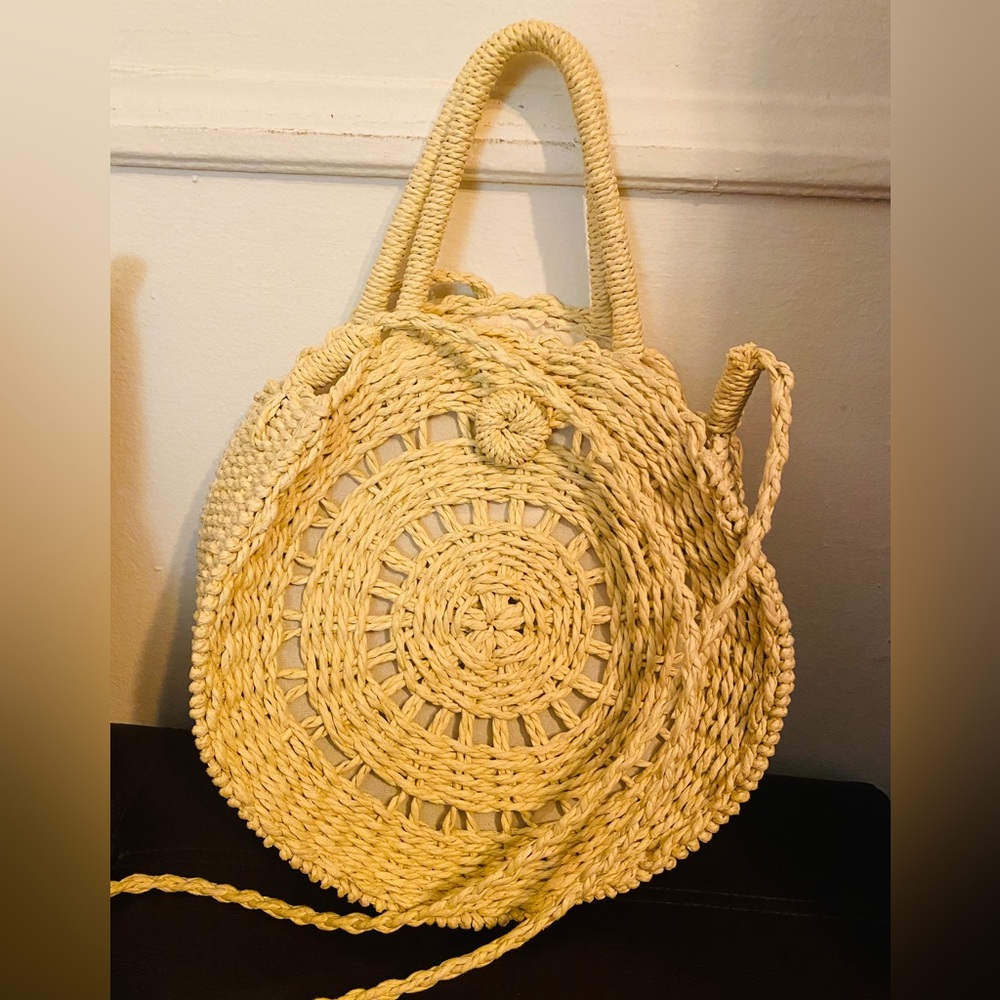 Round Straw Bag